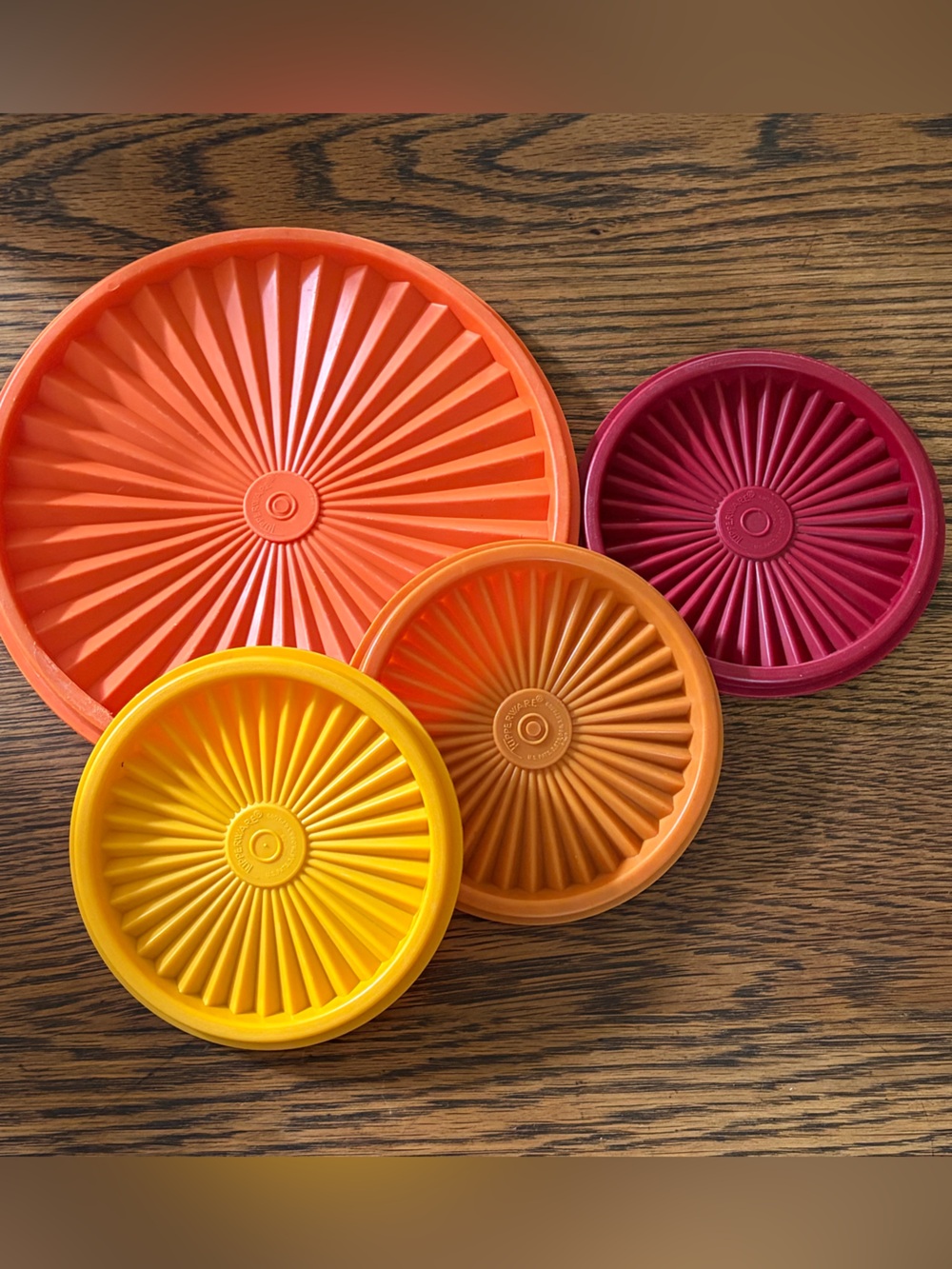 Vintage Tupperware Servalier Lid Collection❤️